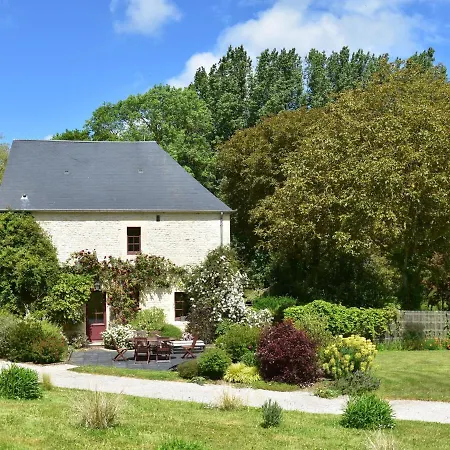 Nyaraló Manor In Normandy With And Pool *