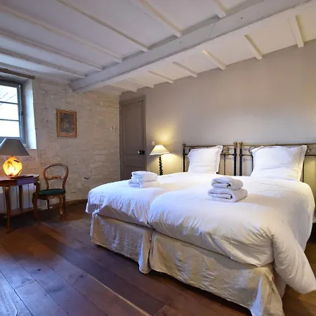 Manor In Normandy With And Pool 別荘