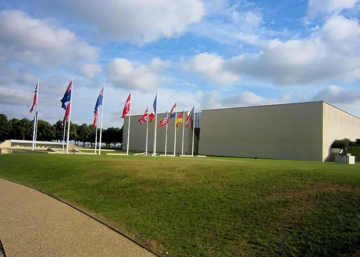 Manor In Normandy With And Pool Lantheuil