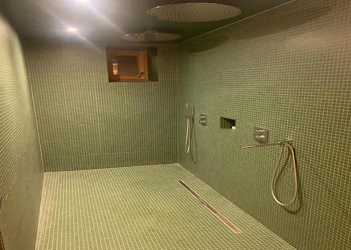 Holiday home Manor In Normandy With And Pool Lantheuil