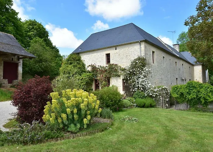Manor In Normandy With And Pool Holiday home Lantheuil